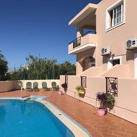 Kydoni Apartments And Studios Agia Marina  Bagian luar foto