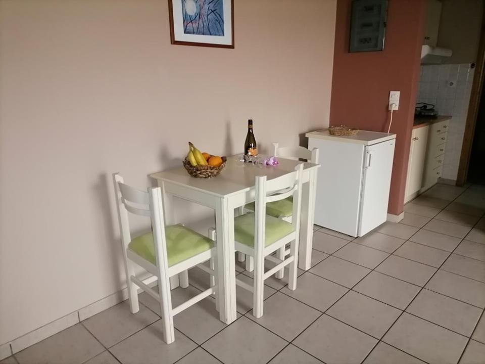 Kydoni Apartments And Studios Agia Marina  Bagian luar foto